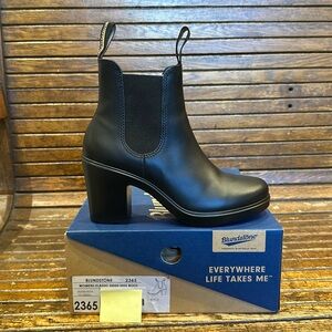 Women’s Blundstone Block Heeled Boots